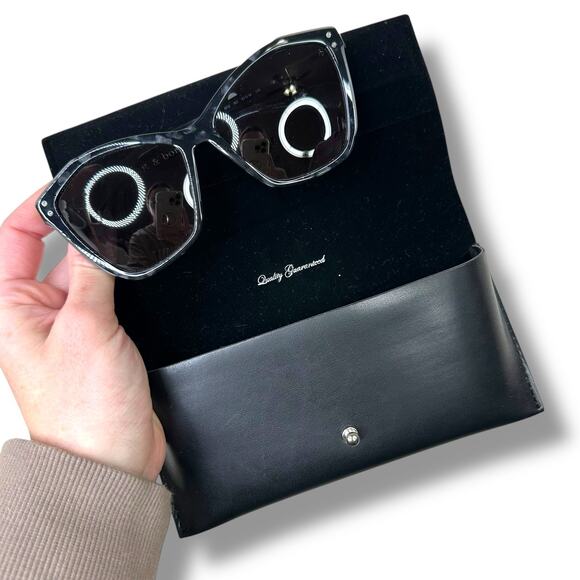 Rag & Bone NWOT Black Pearl Grey Gradient Eyewear Sunglasses with Sunglass Case - Picture 5 of 15